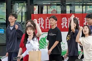 Vương Ngọc Đống: Hy vọng năm sau có thể đi du học, bóng đá Trung Quốc cần thế hệ chúng ta đánh vần tương lai
